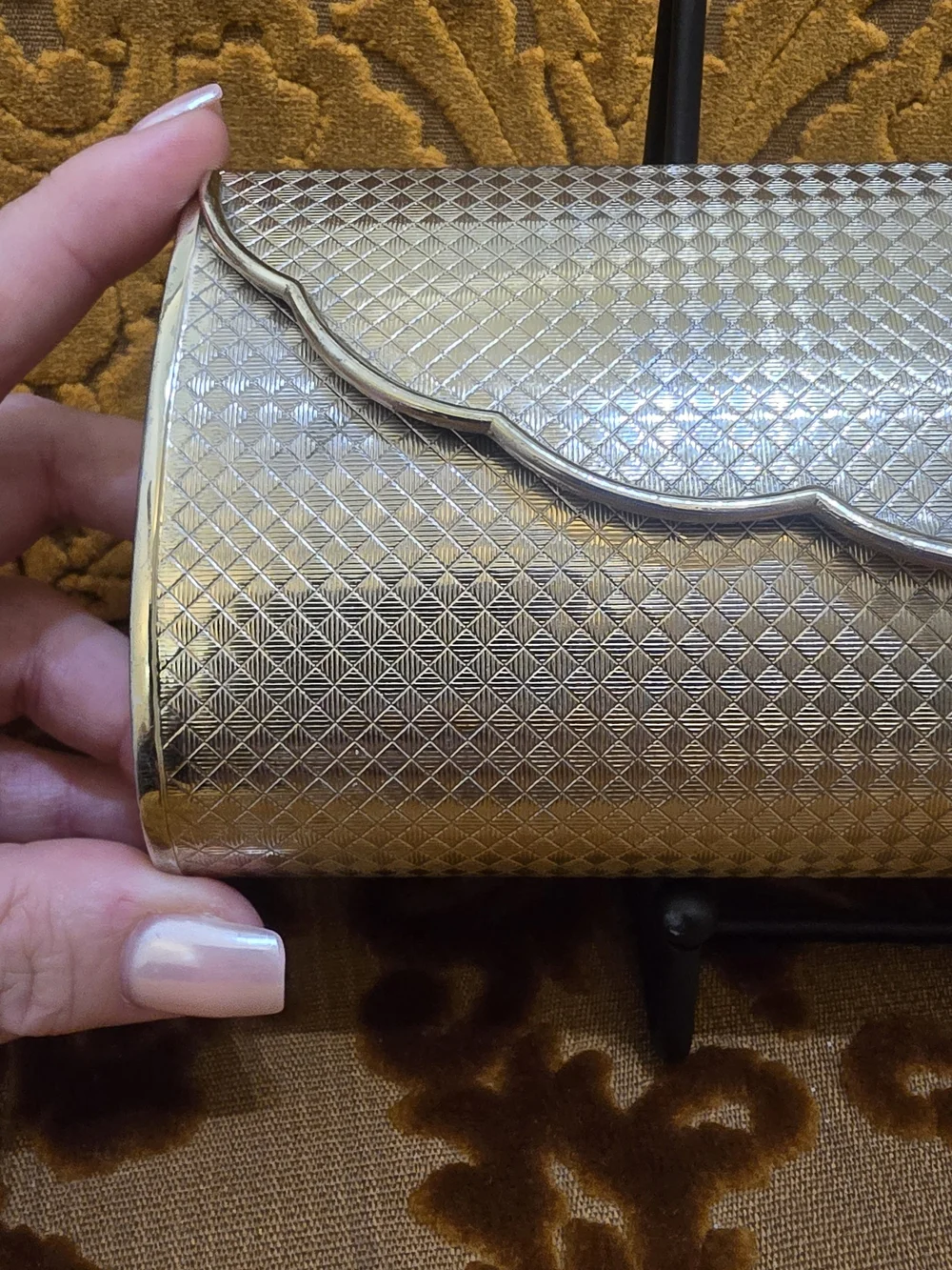 Vintage Gold Metallic Scalloped Evening Clutch with Floral Accent